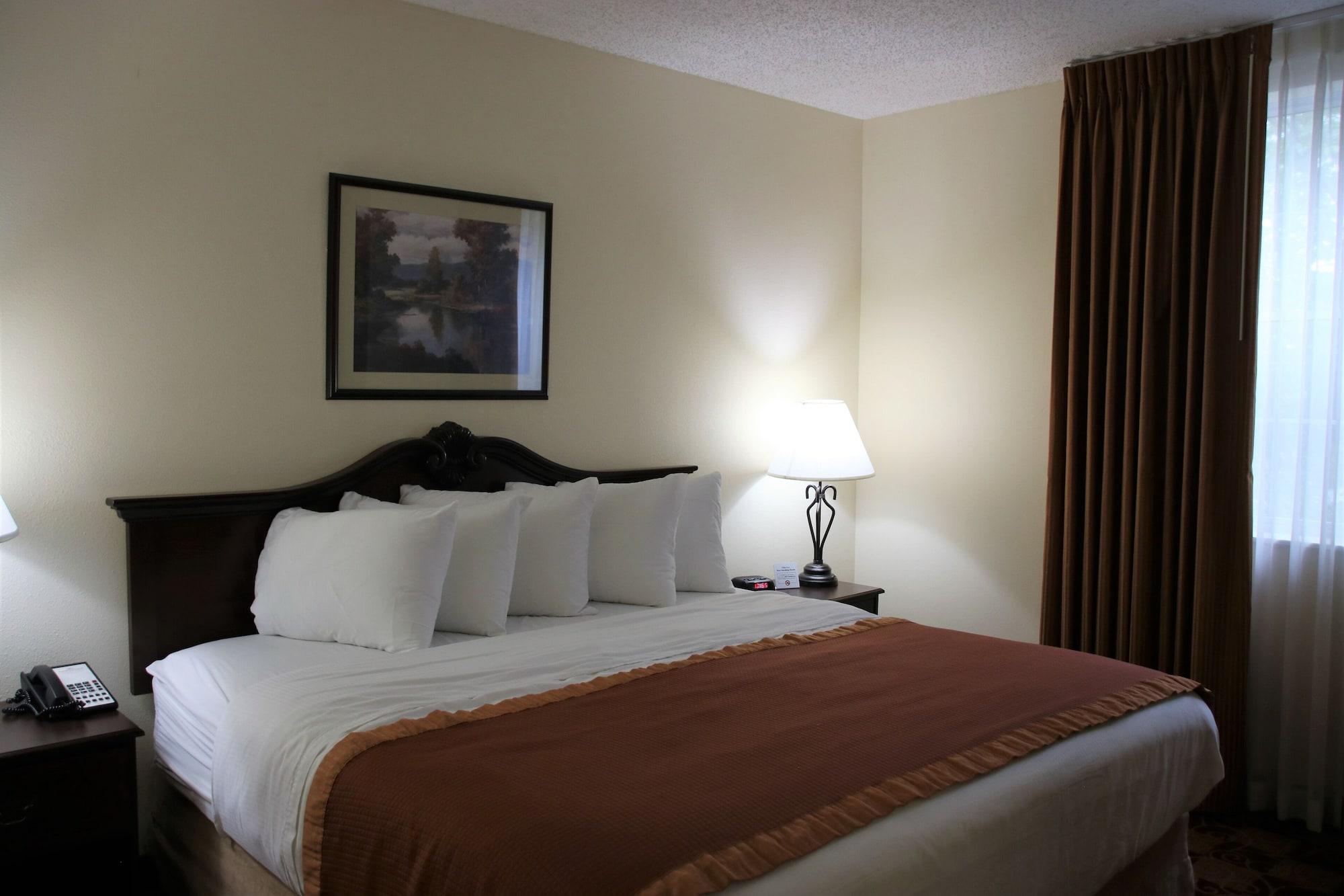 Hawthorn Suites By Wyndham Louisville East Extérieur photo